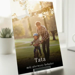 Prezent dla Taty – Personalizowana Szklana Karta „Mój pierwszy bohater”